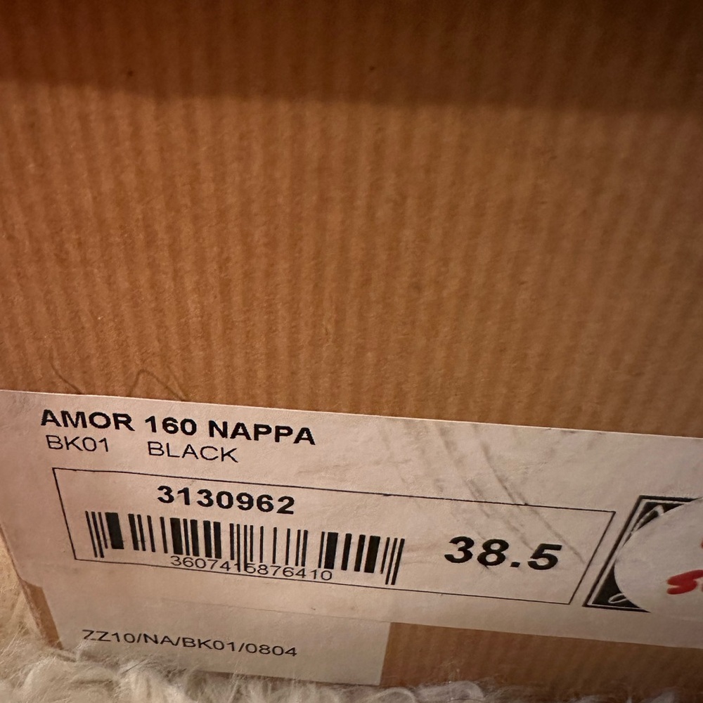 Elegant Black Platform Ankle Boots - Picture 5 of 6